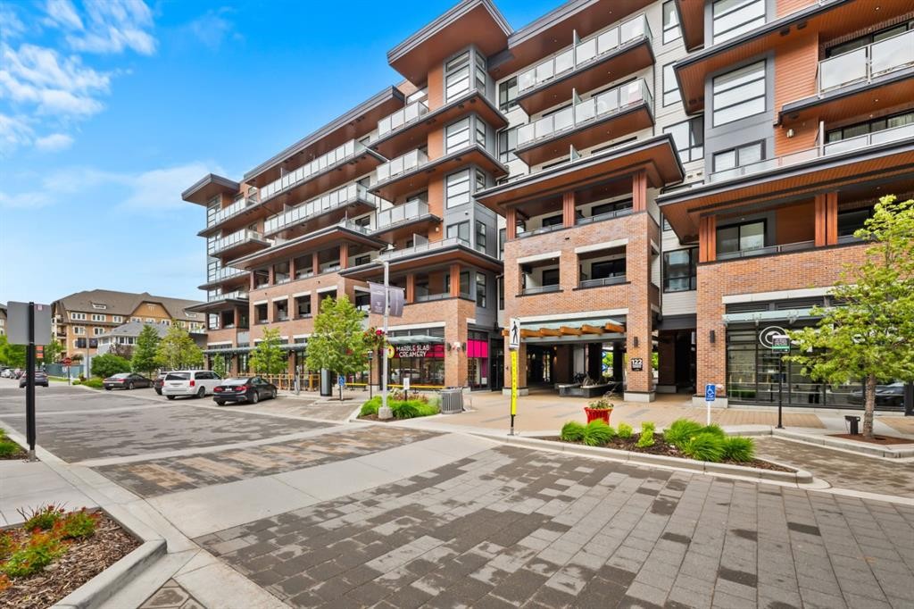 128-122 Mahogany Centre Se, Calgary, AB - Outdoor With Facade