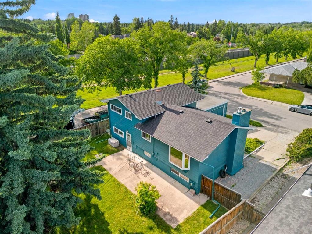 67 Hooke Road Sw, Calgary, AB