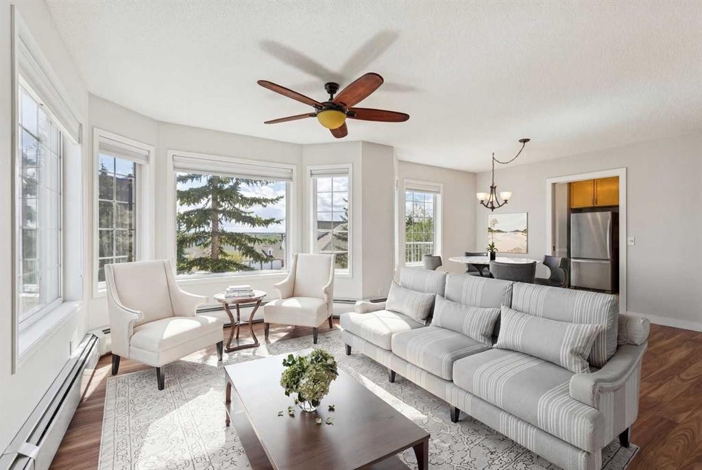 1213-1213 Sienna Park Green Sw, Calgary, AB - Indoor Photo Showing Living Room