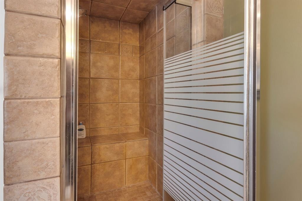 147 Hawkcliff Way Nw, Calgary, AB