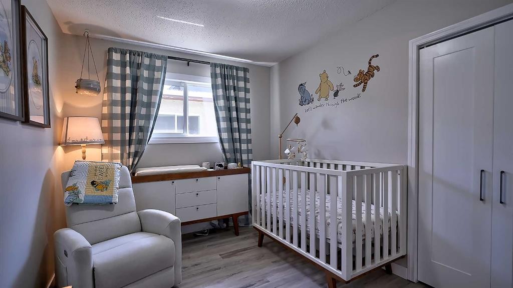 2037 50 Avenue Sw, Calgary, AB