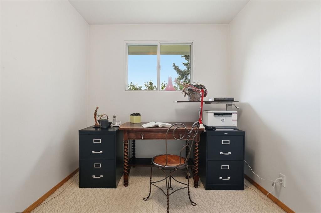 908 30 Avenue Nw, Calgary, AB