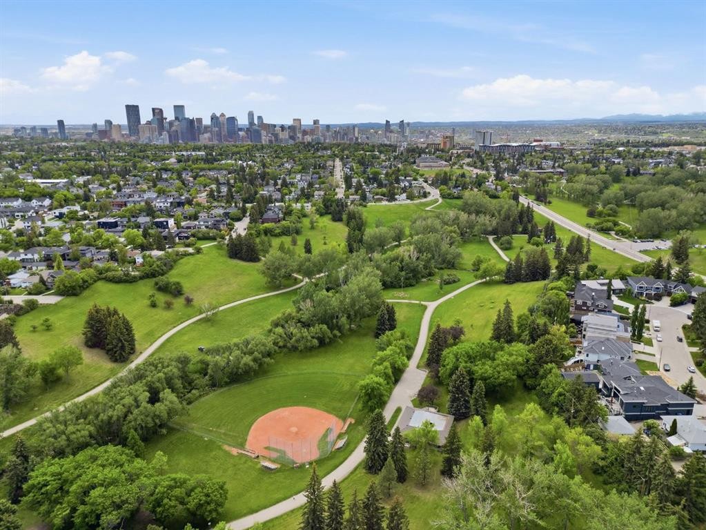 908 30 Avenue Nw, Calgary, AB