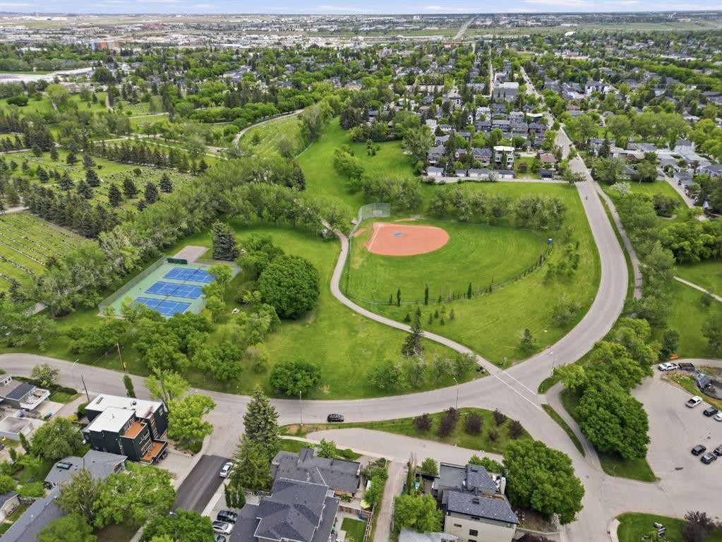908 30 Avenue Nw, Calgary, AB
