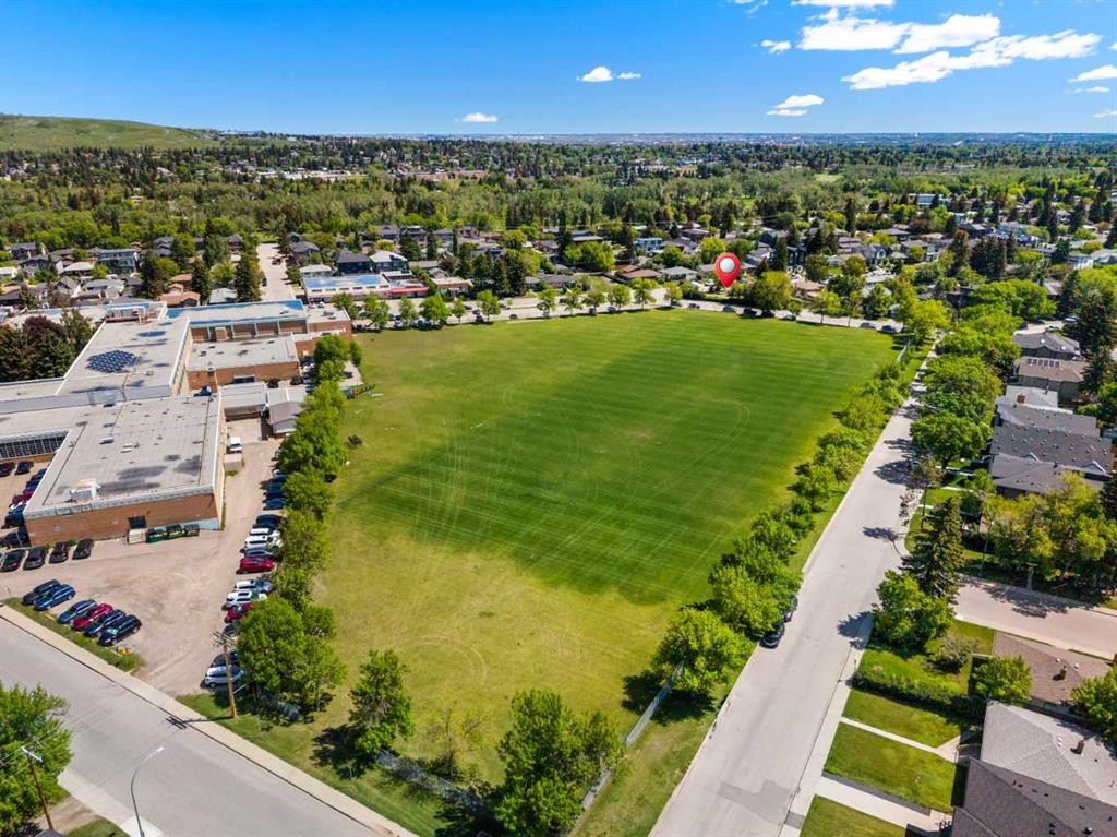 2747 Morley Trail Nw, Calgary, AB