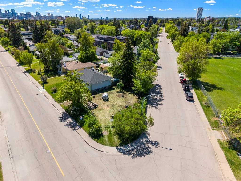 2747 Morley Trail Nw, Calgary, AB