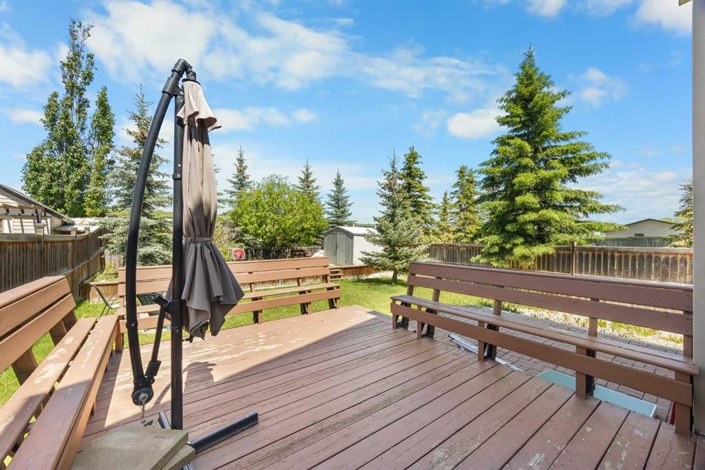 141 Citadel Bluff Close Nw, Calgary, AB