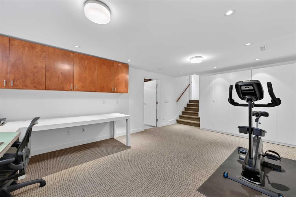 5119 Vallance Crescent Nw, Calgary, AB