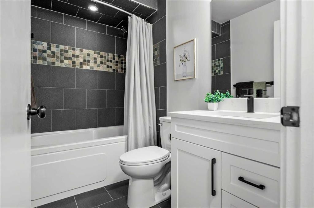 96 Sunhurst Road Se, Calgary, AB