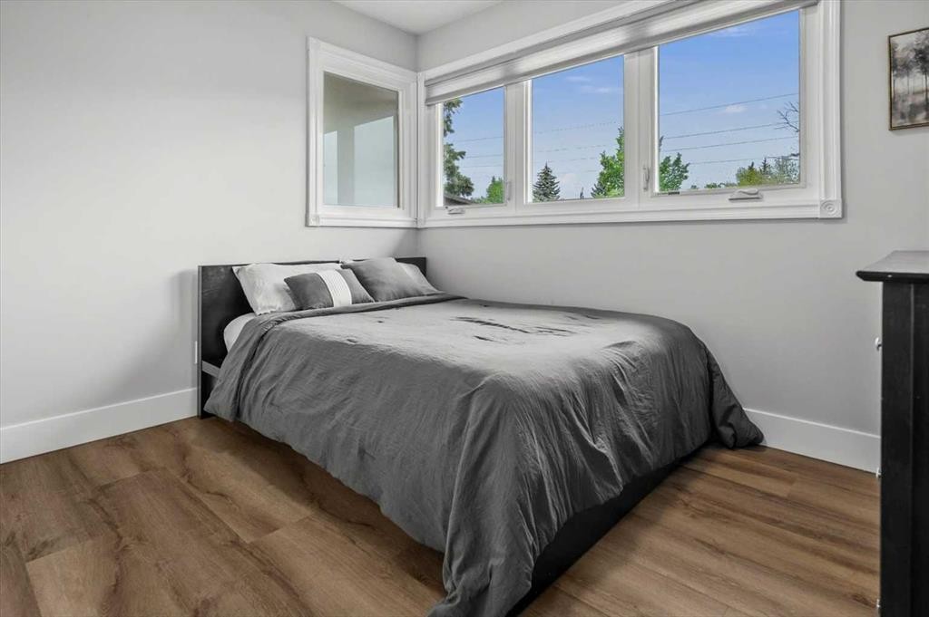 96 Sunhurst Road Se, Calgary, AB