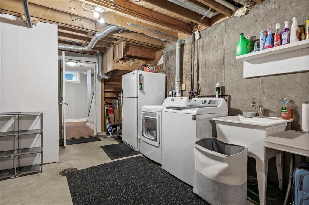 96 Sunhurst Road Se, Calgary, AB