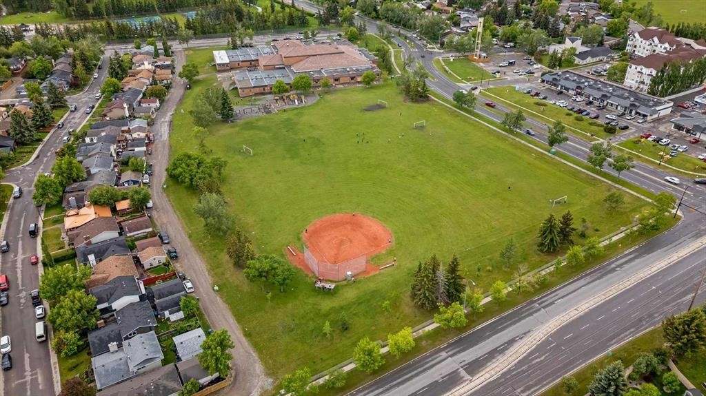 96 Sunhurst Road Se, Calgary, AB