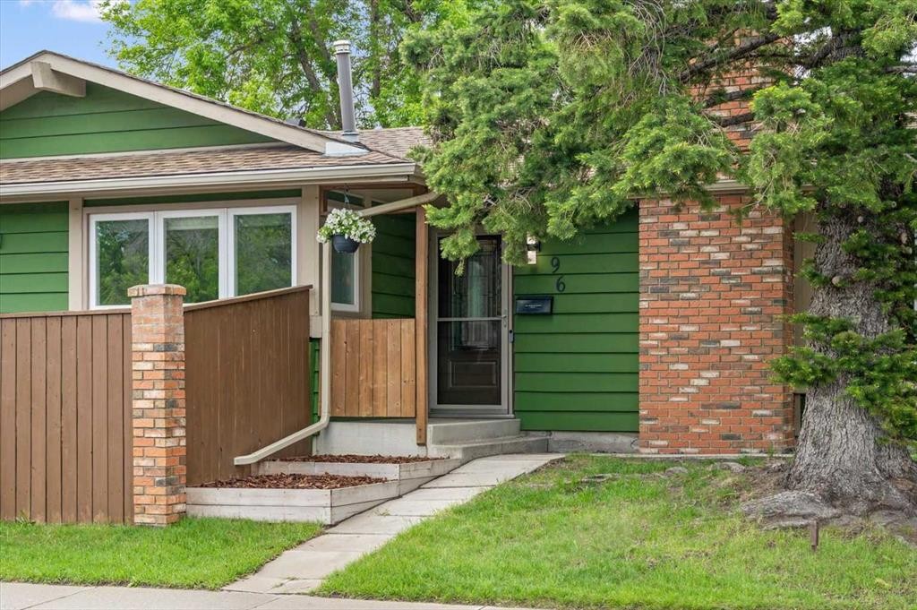 96 Sunhurst Road Se, Calgary, AB