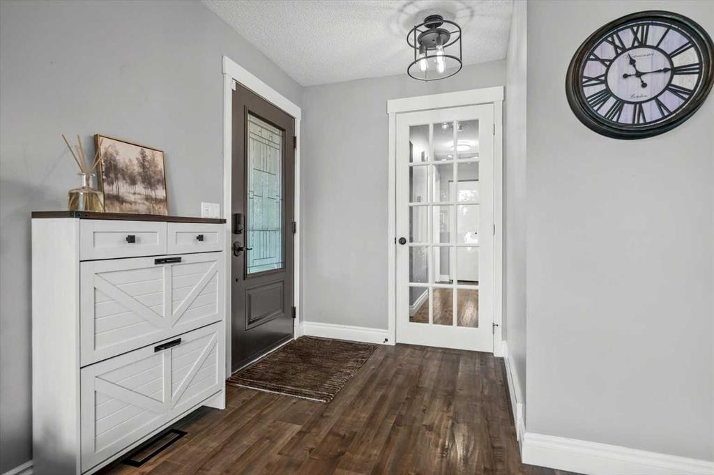 96 Sunhurst Road Se, Calgary, AB