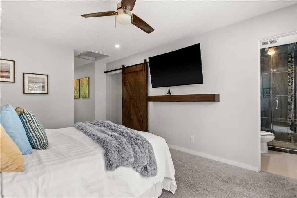 784 Acadia Drive Se, Calgary, AB - Indoor Photo Showing Bedroom