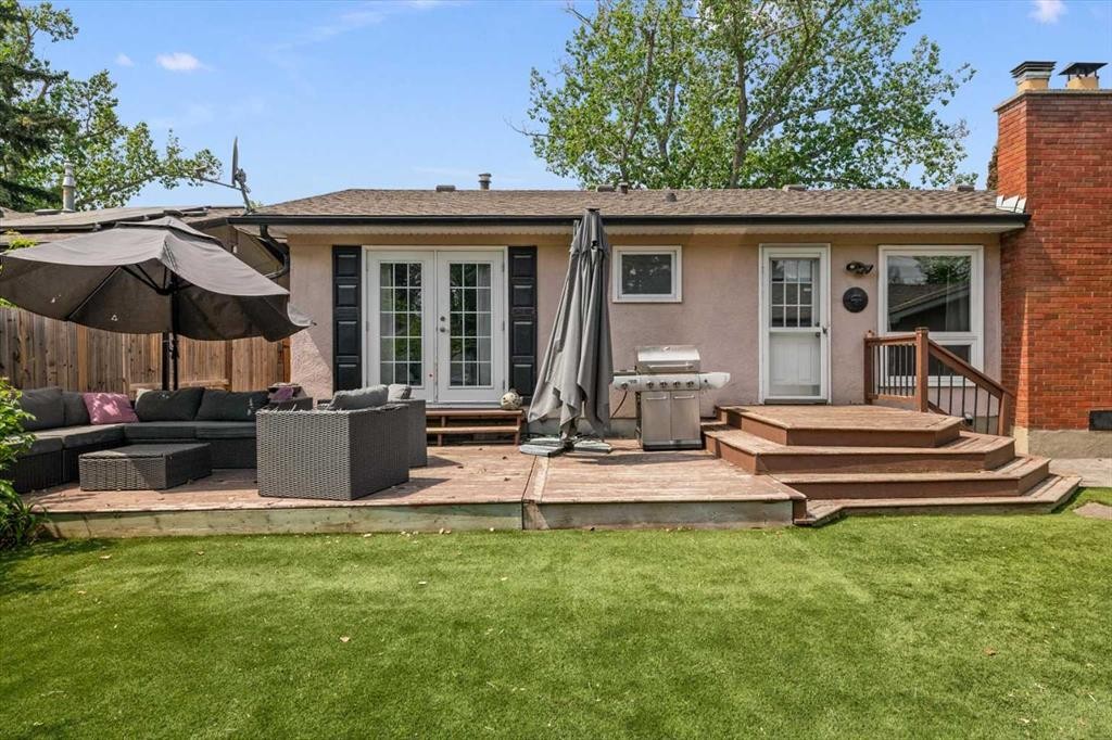 784 Acadia Drive Se, Calgary, AB - Outdoor With Deck Patio Veranda
