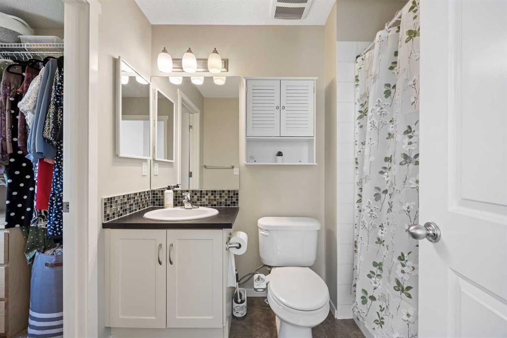140 Walden Gate Se, Calgary, AB
