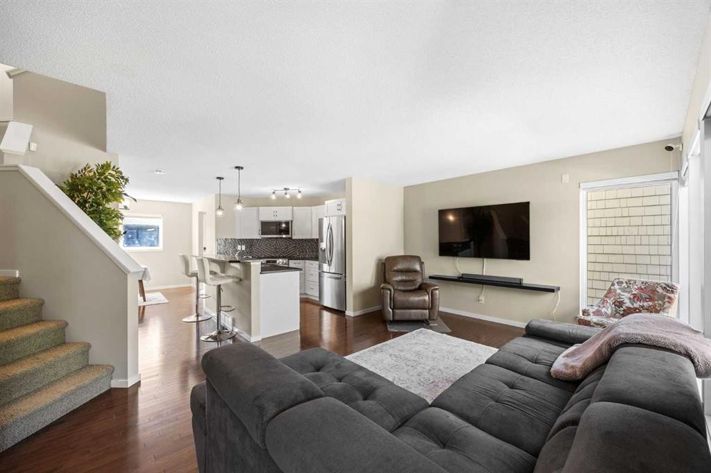 140 Walden Gate Se, Calgary, AB