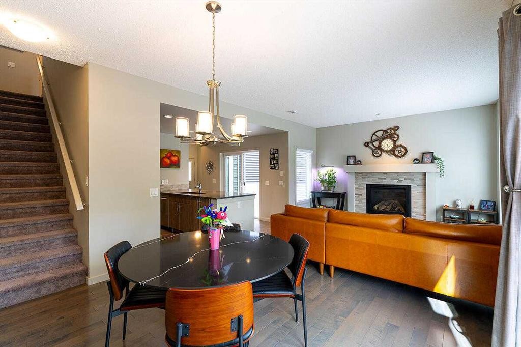 114 River Heights Green, Cochrane, AB