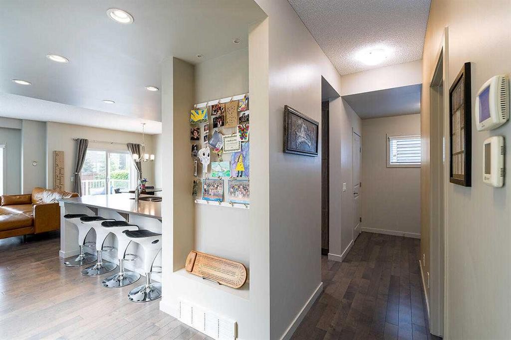 114 River Heights Green, Cochrane, AB