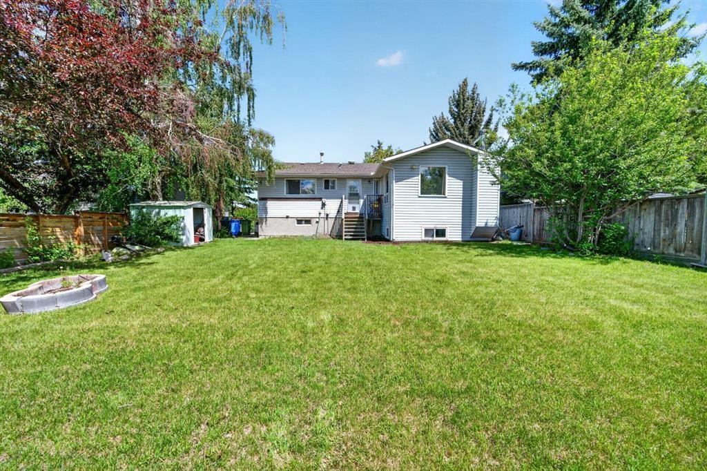 408 Rundleville Place Ne, Calgary, AB