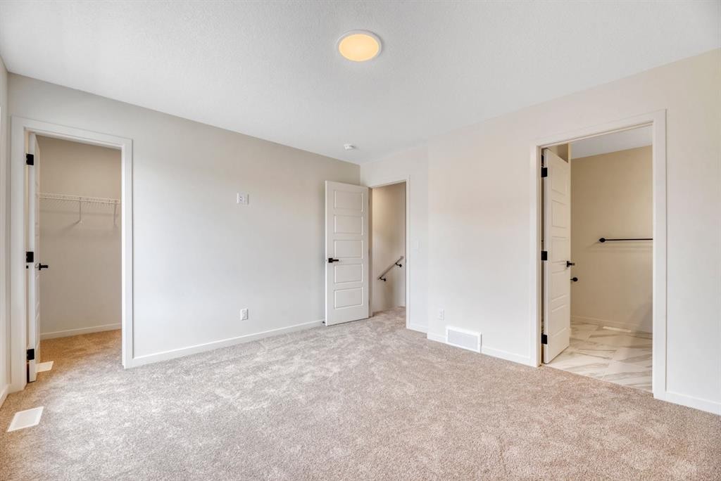 152 Annette Villas Nw, Calgary, AB
