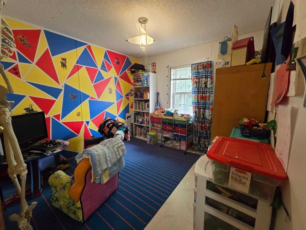 5A-6101 20 Avenue, Coleman, AB - Indoor