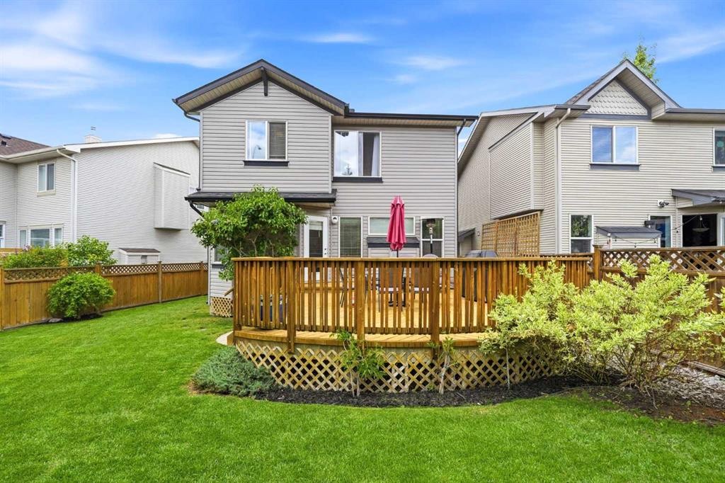 82 Springborough Point Sw, Calgary, AB