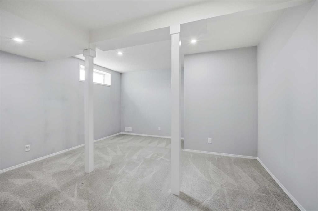1433 Strathcona Drive Sw, Calgary, AB
