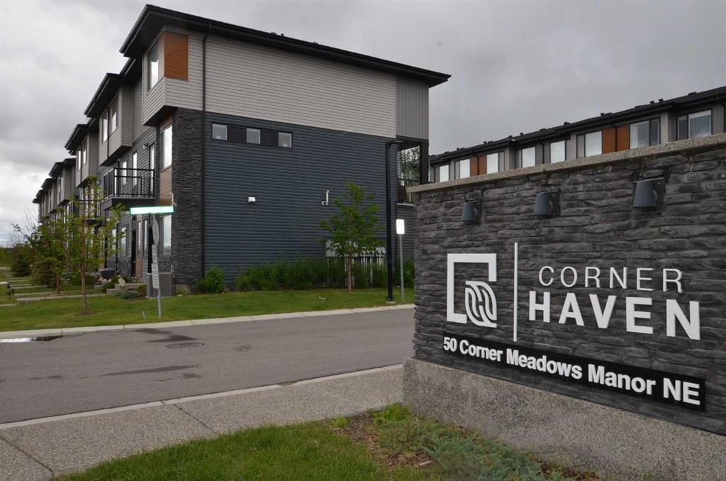 310 Corner Glen Circle Ne, Calgary, AB