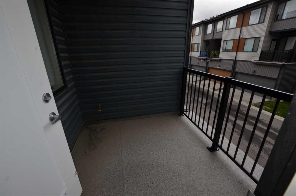 310 Corner Glen Circle Ne, Calgary, AB