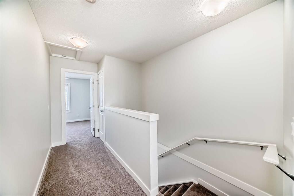 32 Evanscrest Park Nw, Calgary, AB