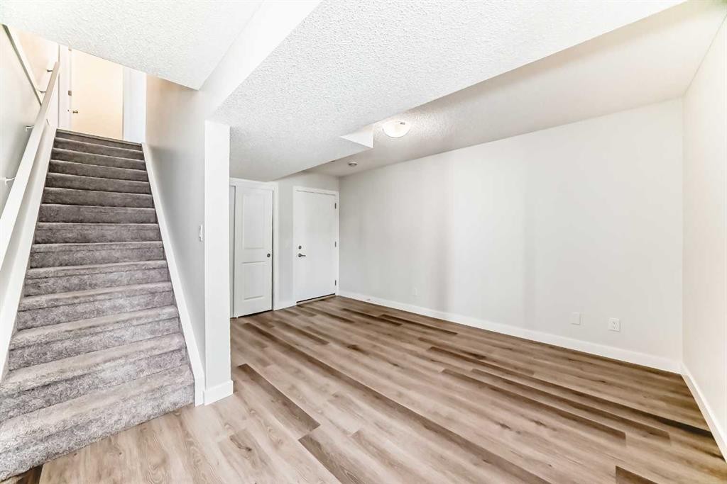 32 Evanscrest Park Nw, Calgary, AB