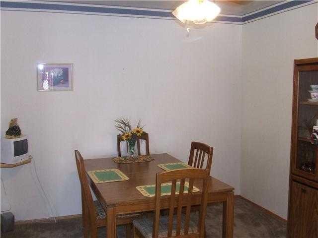 132 Allandale Close Se, Calgary, AB