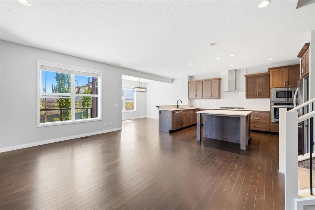 187 Evansfield Way Nw, Calgary, AB