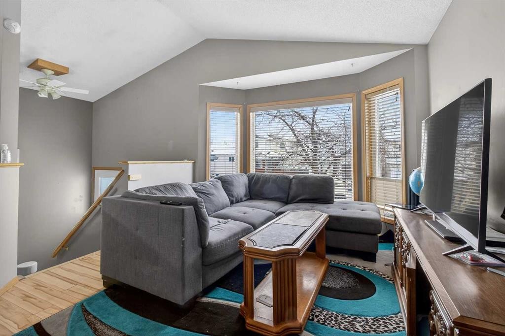 40 Erin Circle Se, Calgary, AB