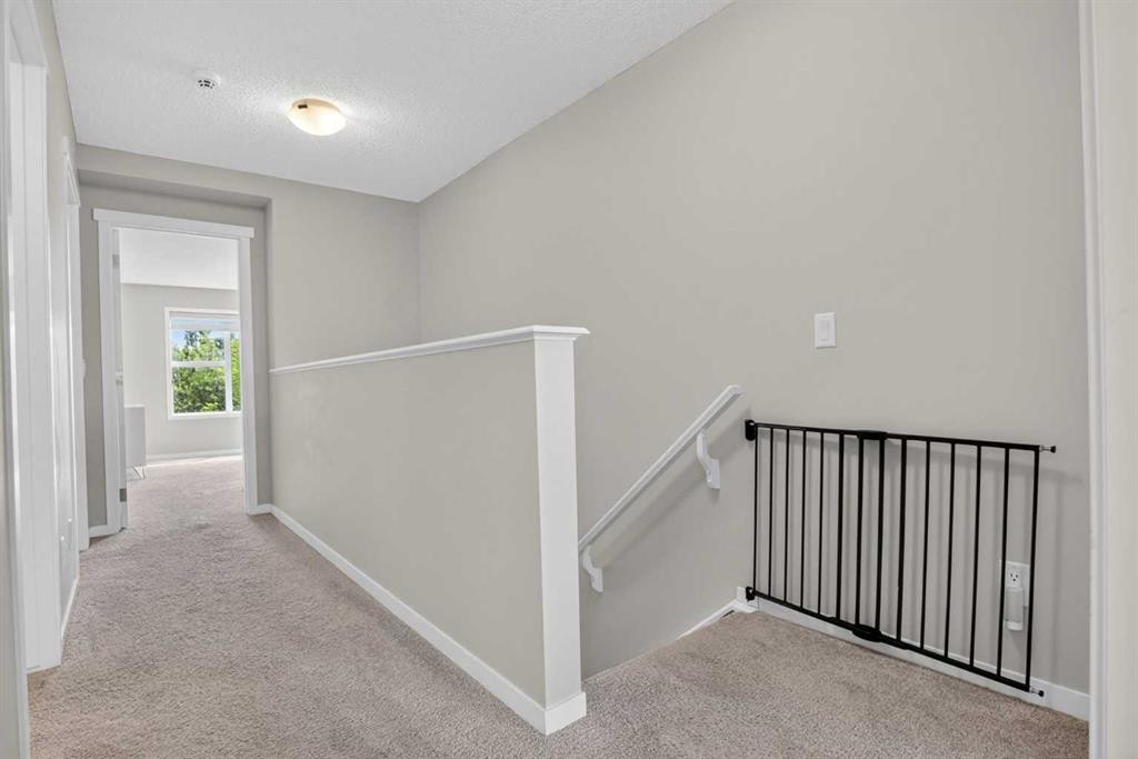 23 Masters Heights Se, Calgary, AB
