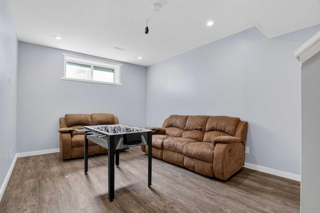 23 Masters Heights Se, Calgary, AB