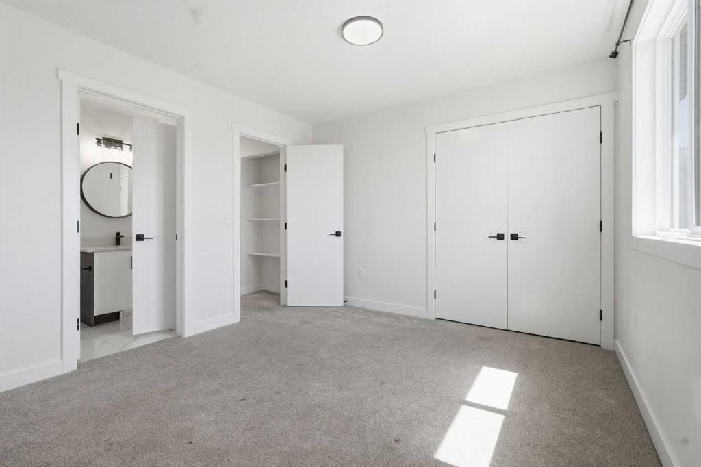 58 Taraglen Road Ne, Calgary, AB - Indoor Photo Showing Other Room