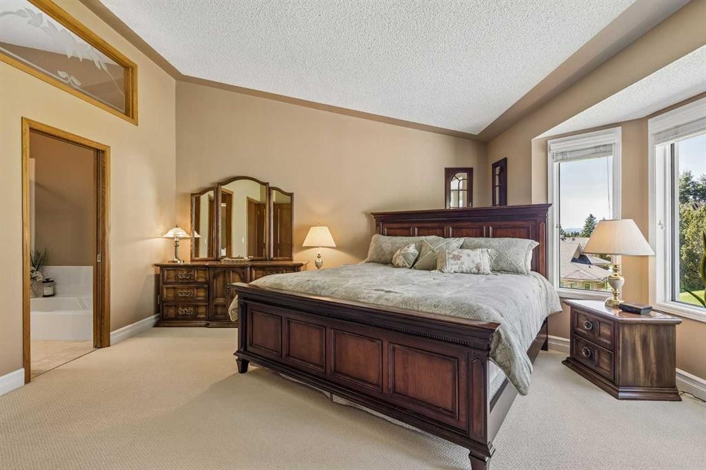 143 Sierra Morena Terrace Sw, Calgary, AB