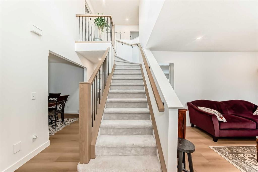 163 Shannon Circle Sw, Calgary, AB