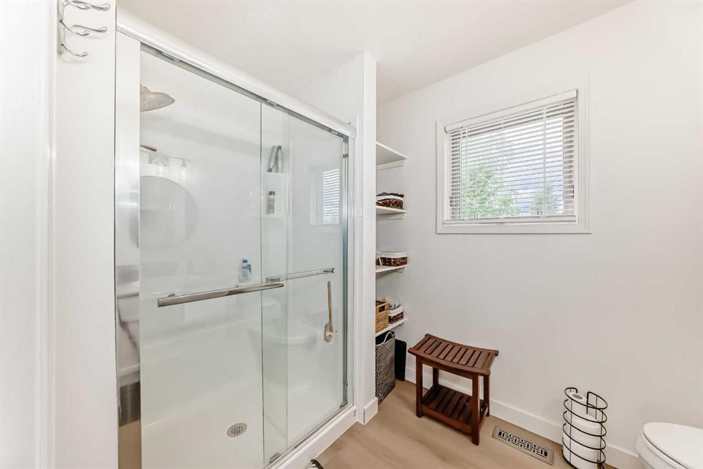 163 Shannon Circle Sw, Calgary, AB