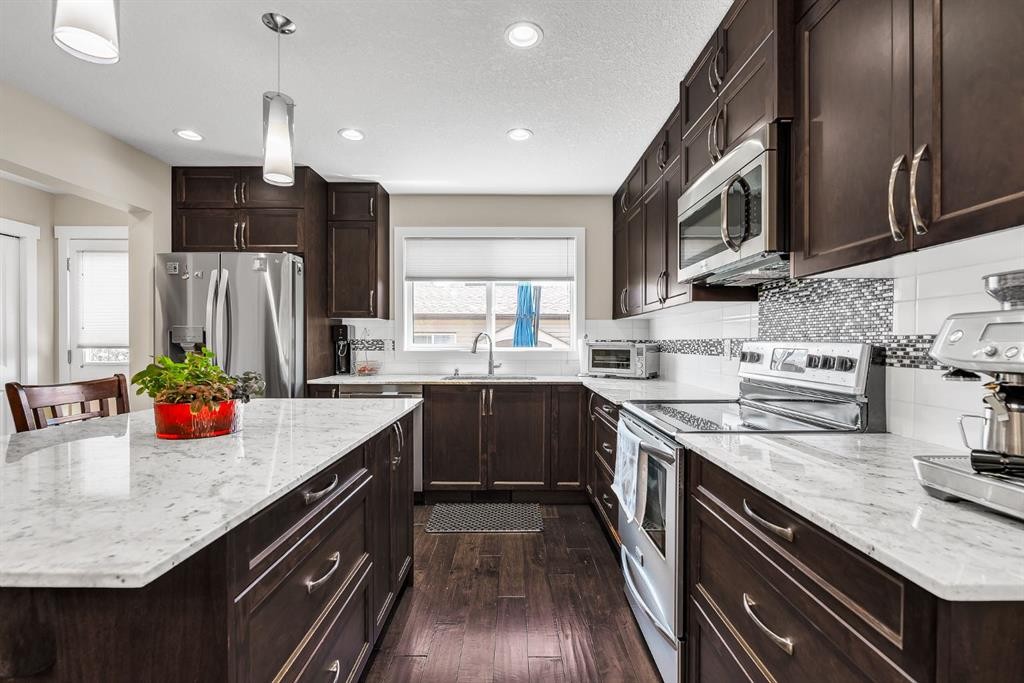 96 Legacy View Se, Calgary, AB