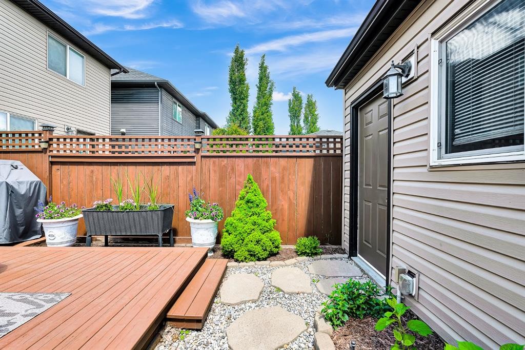 96 Legacy View Se, Calgary, AB