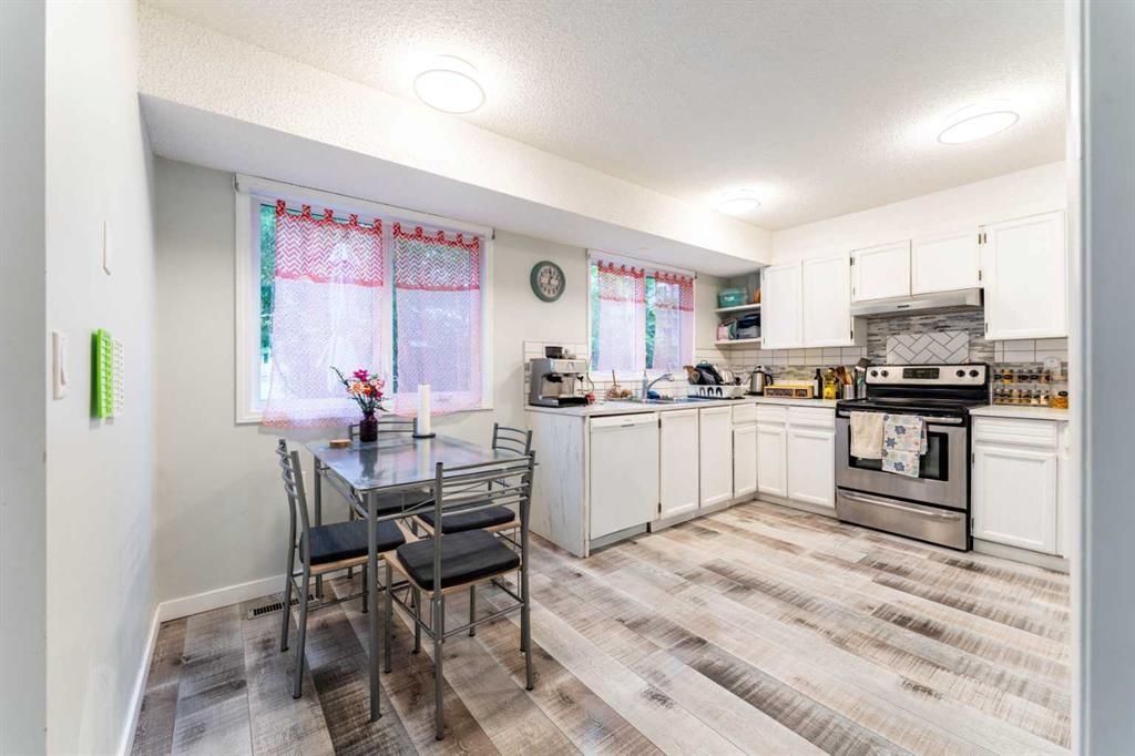 332 Deer Run Crescent Se, Calgary, AB