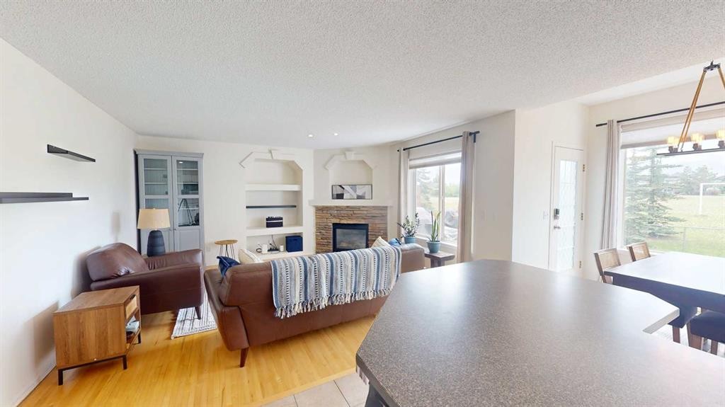 11 Chapala Way Se, Calgary, AB
