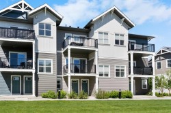 1804-24 Rivercrest Drive Cochrane, AB T4C 2C8