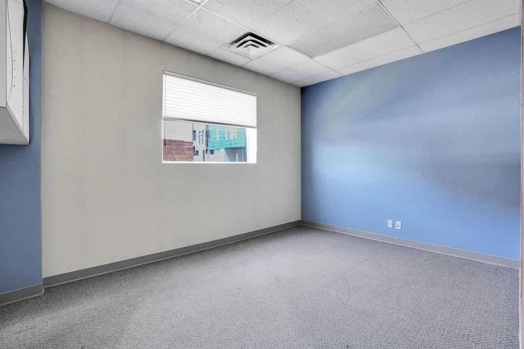 123 Any Avenue Sw, Calgary, AB