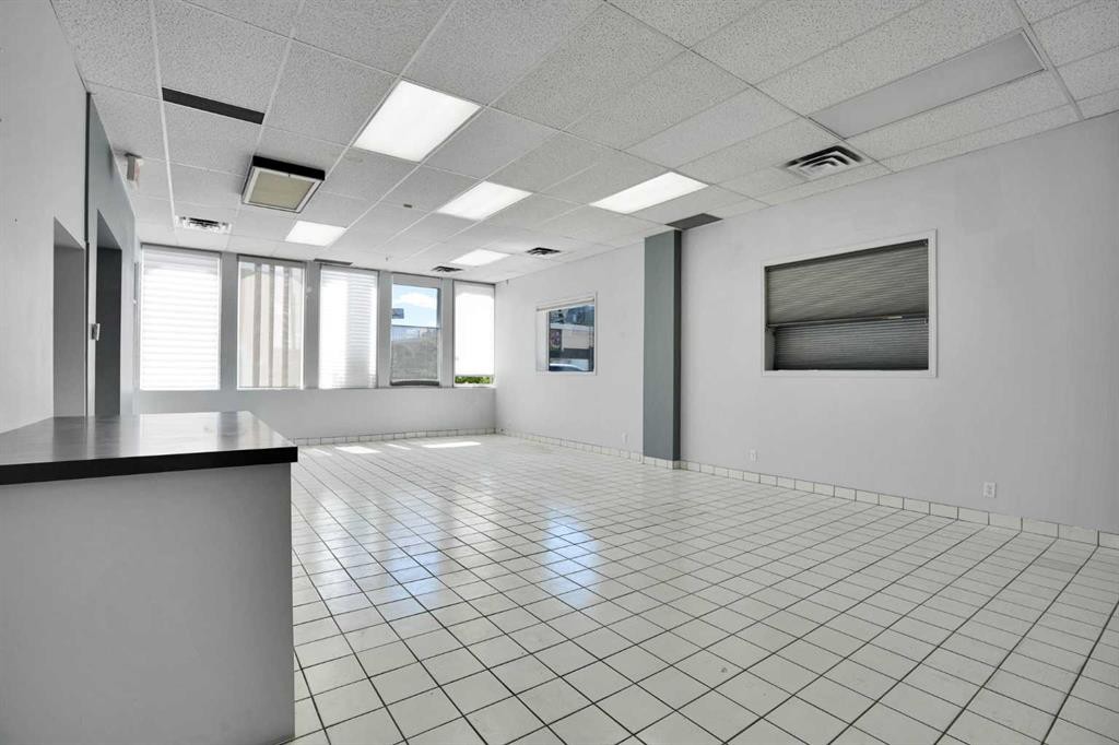 123 Any Avenue Sw, Calgary, AB
