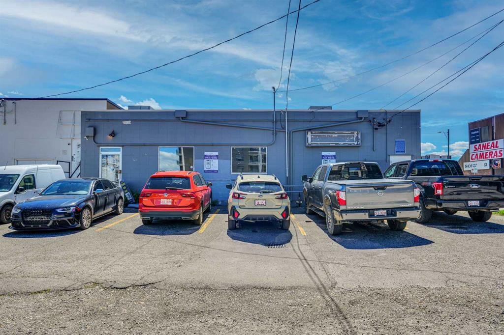 123 Any Avenue Sw, Calgary, AB